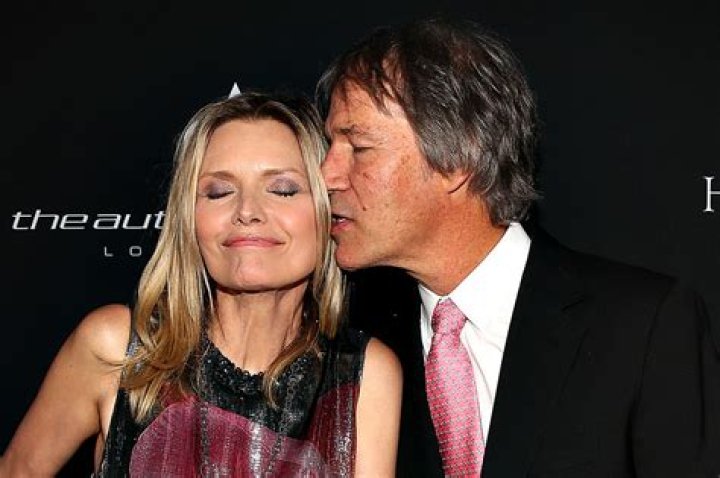 Why Are Michelle Pfeiffer And David E. Kelley Liquidating Their Real Estate Portfolio?