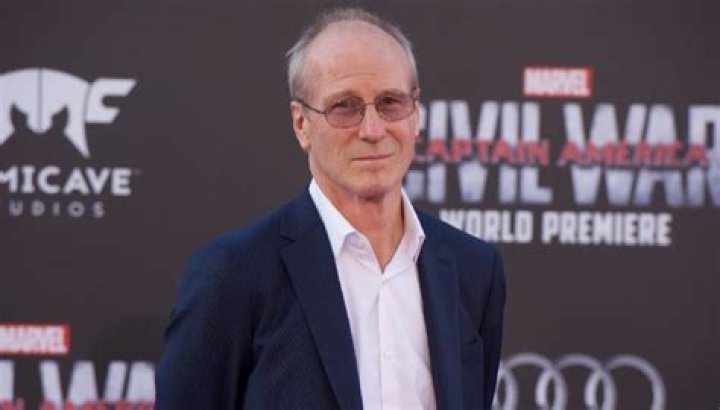 William Hurt Net Worth | Celebrity Net Worth